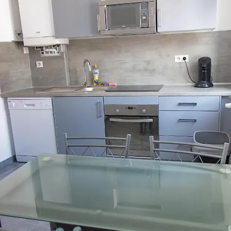 Apartment F4 Duplex Neuf Et Moderne, Proche De Dunkerque Hondschoote