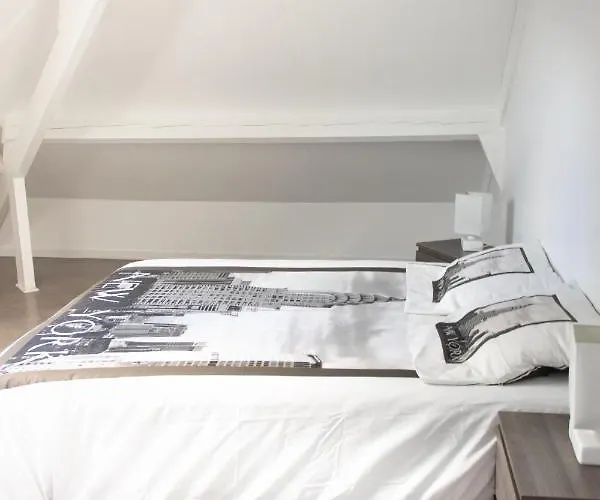 F4 Duplex Neuf Et Moderne, Proche De Dunkerque Appartement Hondschoote