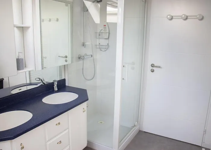 Appartement F4 Duplex Neuf Et Moderne, Proche De Dunkerque Hondschoote